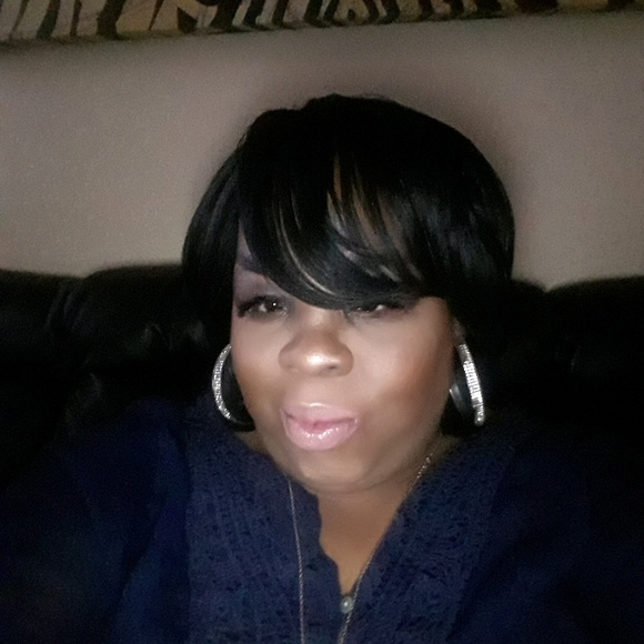 Profile Picture of Katrina Stackhouse (@colemangurl40) on Poshmark