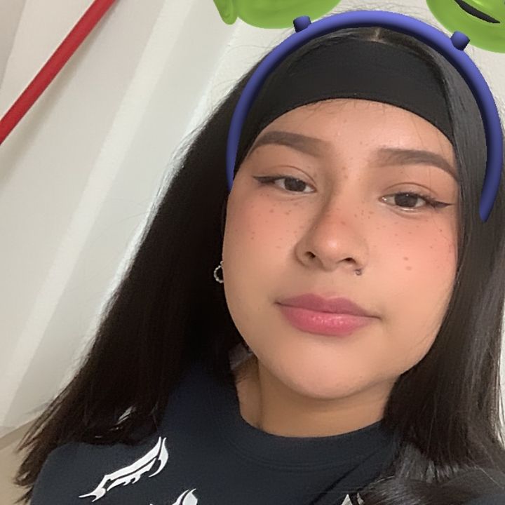 Profile Picture of Anahi Cavazos (@anahicavazos06) on Tiktok