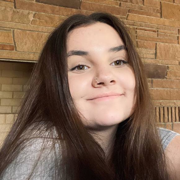 Profile Picture of Julia Westerman (@julia_westerman) on Poshmark