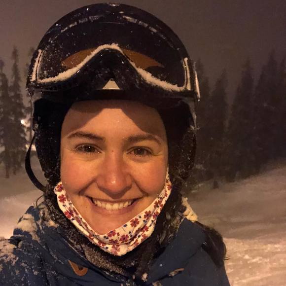 Profile Picture of Michelle Tolfa (@mtolfa) on Poshmark