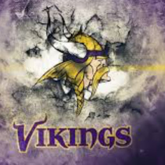 Profile Picture of Kyle Gader (@kylegader) on Poshmark