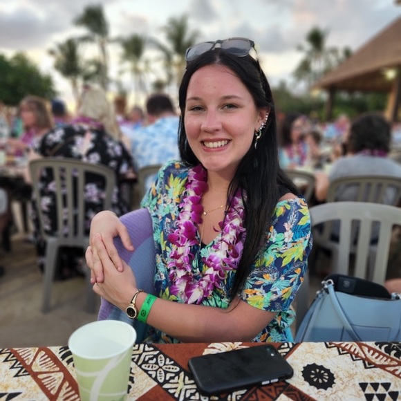 Profile Picture of Kaitlin Stephens (@kaitlinkalemba3) on Poshmark