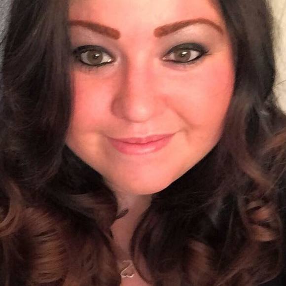 Profile Picture of Brittany Englebrecht (@benglebrecht) on Poshmark