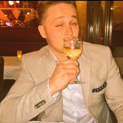 Profile Picture of Jason Roscoe (@jasonroscoe21) on Twitter