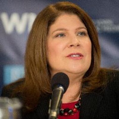 Profile Picture of Kim Lawton (@KimLawtonRandE) on Twitter