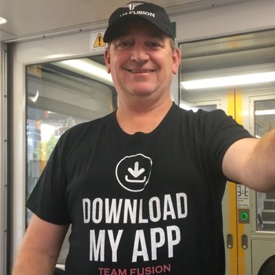 Profile Picture of Damian Phillips (@damian_phillip) on Twitter