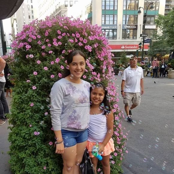 Ruben Suarez - Poshmark Profile Picture of Ruben Suarez (@violetta4000000) on Poshmark