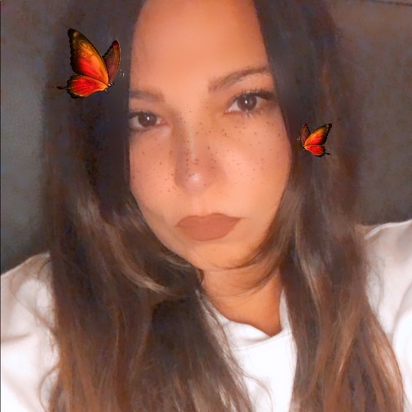 Profile Picture of Matthew Brenner (@matthewbrenn469) on Poshmark