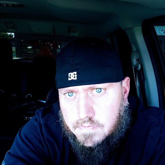 Profile Picture of Bryan Caudill (@bryan_7565) on Poshmark
