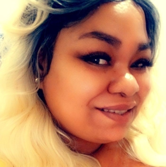 Profile Picture of Sandra Norwood (@reesi1018) on Poshmark