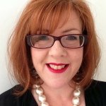 Profile Picture of Michelle Mooney (@thepaperaddiction) on Instagram