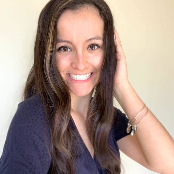 Profile Picture of Sienna Kallner (@siennamariee) on Poshmark