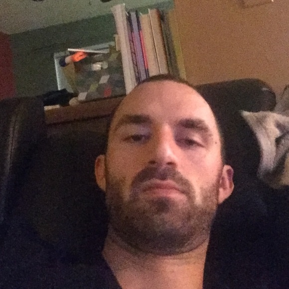 Profile Picture of Andrew Adamson (@doublea91) on Poshmark