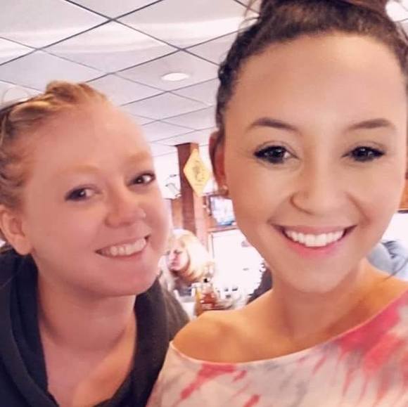 Profile Picture of Tianna jo Bell (@tiabell23) on Poshmark