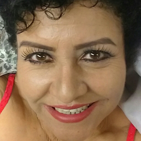 Profile Picture of Nydia Ramirez (@nydiaky) on Poshmark