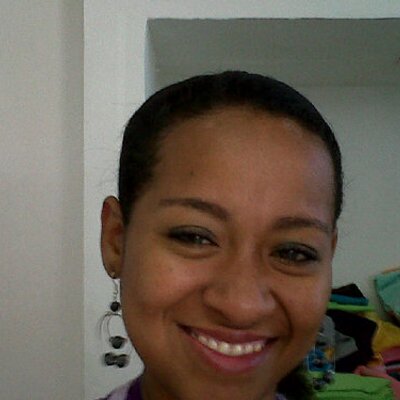 Profile Picture of Cecilia Alava Lay (@caal2012) on Twitter