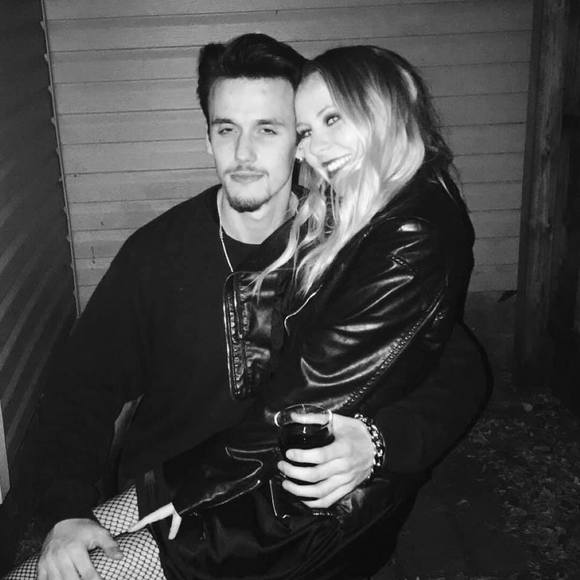 Profile Picture of Emily Erdody (@emerdody) on Poshmark