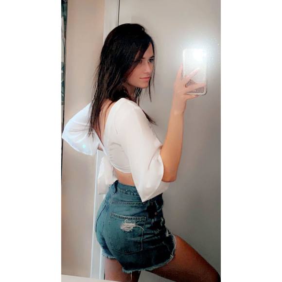 Profile Picture of Serena Beckman (@serenabeckman01) on Poshmark