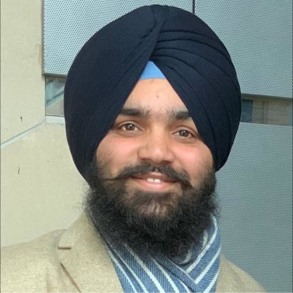 Profile Picture of Harsharan Singh (@harsharn93) on Poshmark