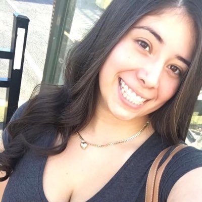 Profile Picture of Krystal Martinez (@krystal_mrtz) on Twitter