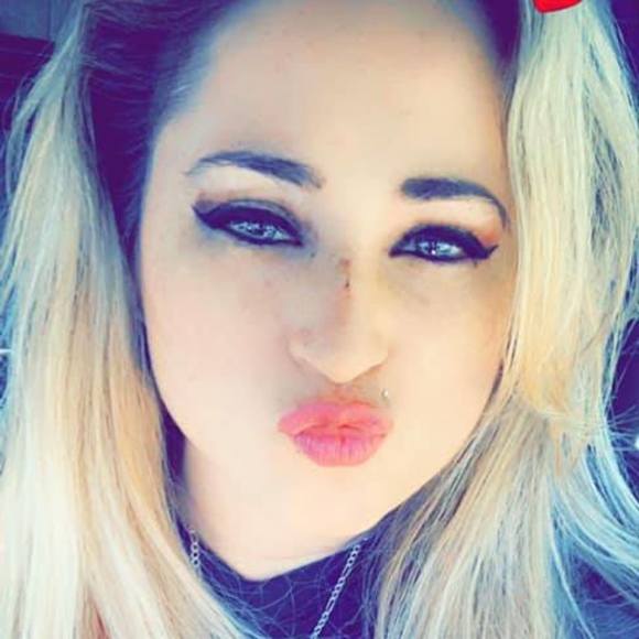 Profile Picture of Gabby Mankowitz (@prinsess206) on Poshmark