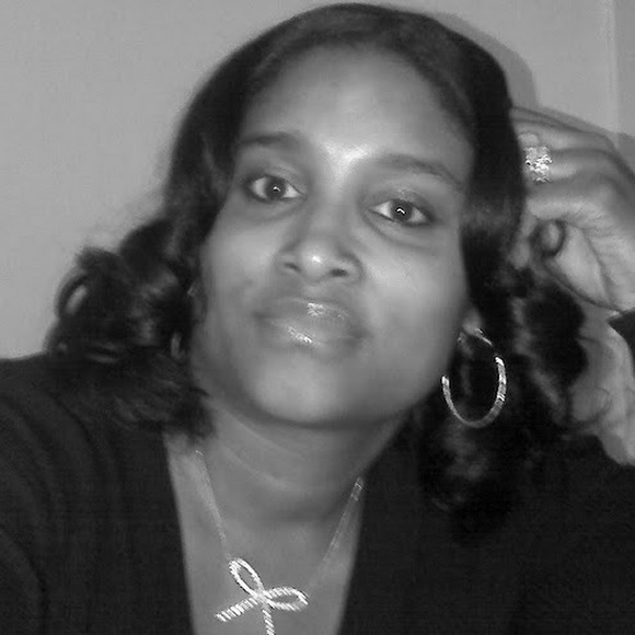 Profile Picture of Crystal Hicks (@chicks4now) on Poshmark