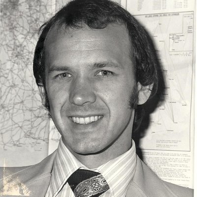 Profile Picture of Bob Nicholson (@nicassoc) on Twitter