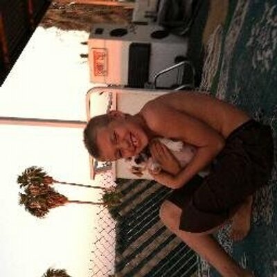Profile Picture of JACOB HOLT (@JACOBHOLT17) on Twitter