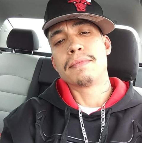 Profile Picture of Troy Perez (@troy_perez) on Poshmark