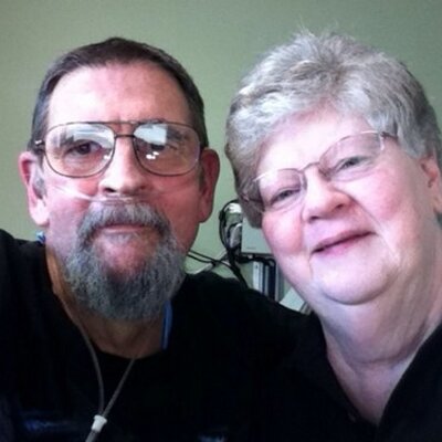 Profile Picture of Gary Borchert (@BasicallyKnives) on Twitter