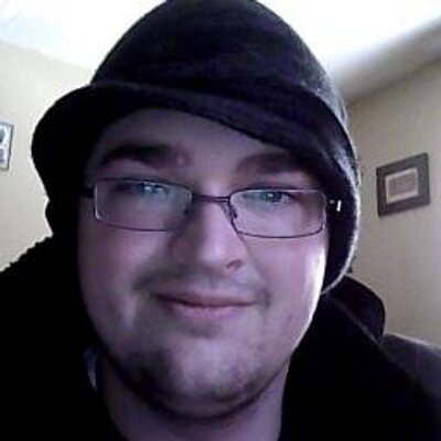 Profile Picture of Christopher Strayer (@crizslayer2) on Twitter