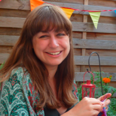 Profile Picture of Kate Harper (@drkateharper) on Twitter