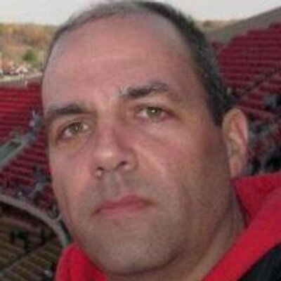 Profile Picture of Dan Silvia (@ReaderDan) on Twitter