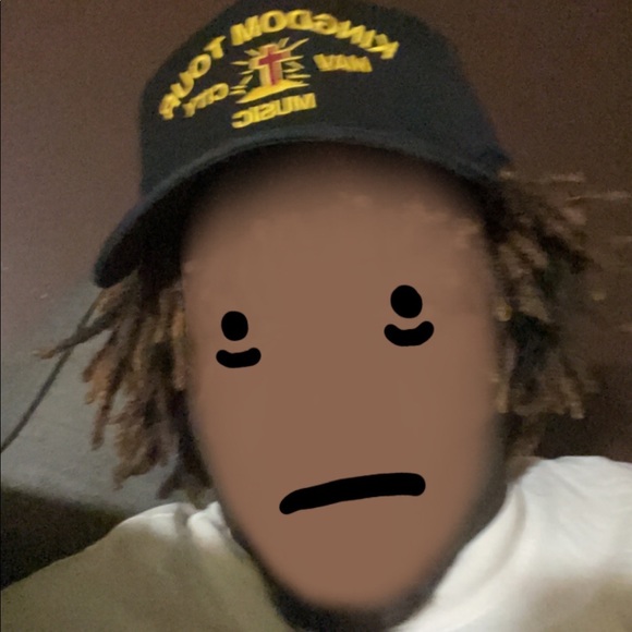 Profile Picture of Derrick Dotson (@dotsonderrick02) on Poshmark