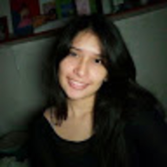 Profile Picture of Maria jose Londoño cubillos (@stelena7140) on Poshmark