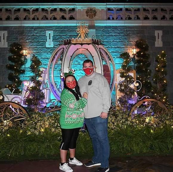 Profile Picture of Tina Lugenbell (@tinamlugenbell) on Poshmark