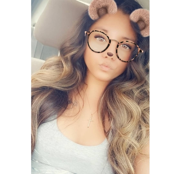 Profile Picture of Deja Nakooka (@deja_nakooka) on Poshmark