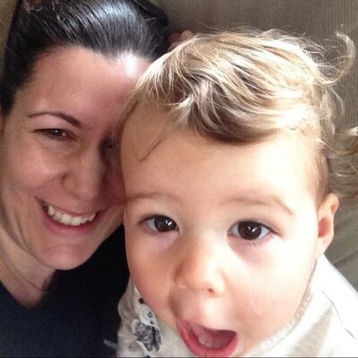 Profile Picture of Jo Wallis (@jowallis00) on Twitter