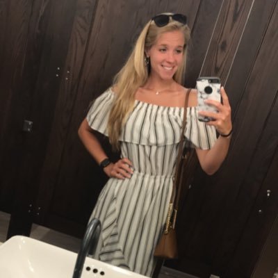 Profile Picture of Jessica (@JayHumes) on Twitter