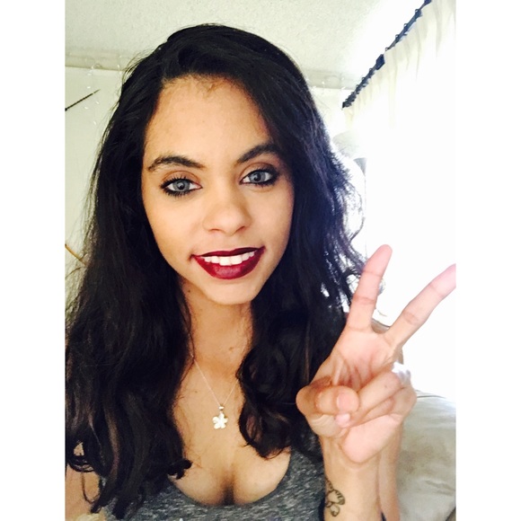 Profile Picture of Christy Montijo (@christyboo4) on Poshmark