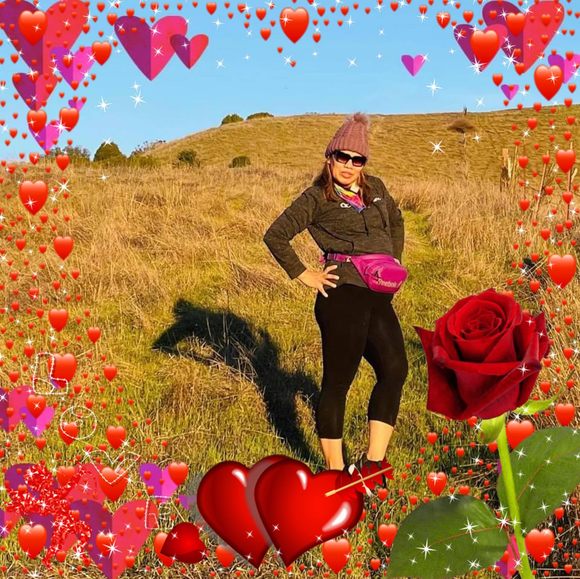 Profile Picture of Jen Ignalig (@jencallier2013) on Poshmark