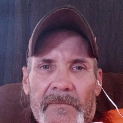 Profile Picture of Robert Evanko (@RobertEvanko1) on Twitter