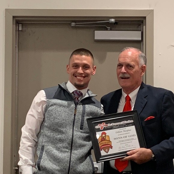 Profile Picture of Dillion Mayhue (@dillionmayhue) on Poshmark