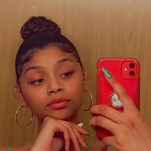 Profile Picture of Makayla Richardson (@makaylaricha757) on Poshmark