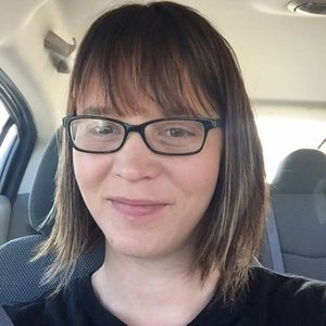 Profile Picture of Raeanne (@raeannebobzien) on Myspace