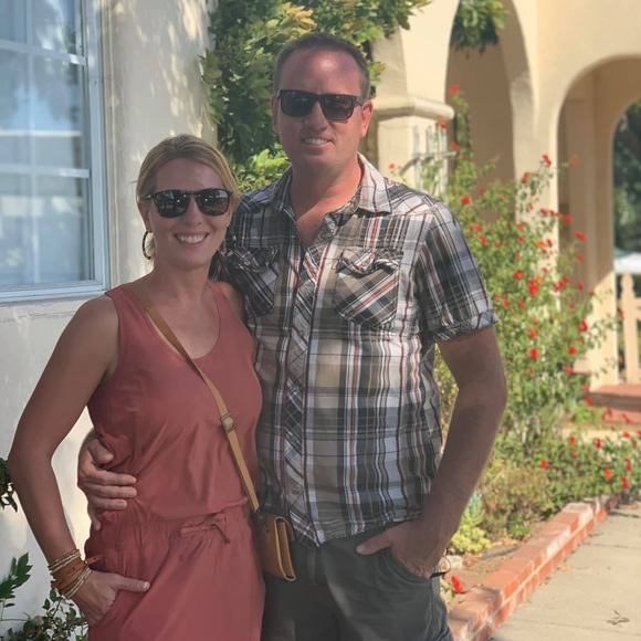 Profile Picture of Robin Keys gore (@robsgore) on Poshmark