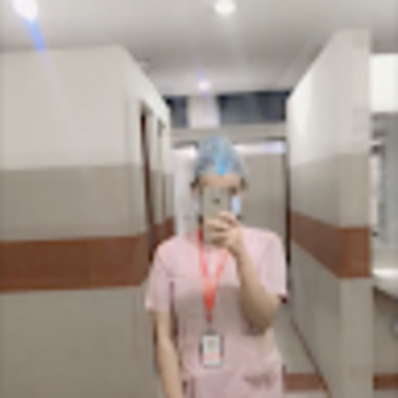 Profile Picture of Sonam Tanzin (@sonamtanzin69) on Poshmark