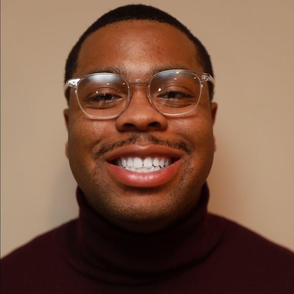 Profile Picture of Devon Mays (@drizzy808z) on Poshmark