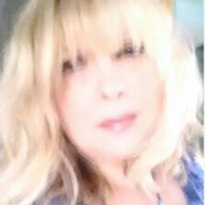 Profile Picture of Alice Stare (@aliceisvegan) on Twitter