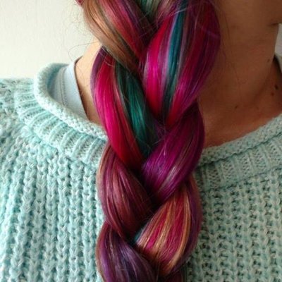 Profile Picture of Lisa Lock's Hair (@mrslisalocks) on Twitter